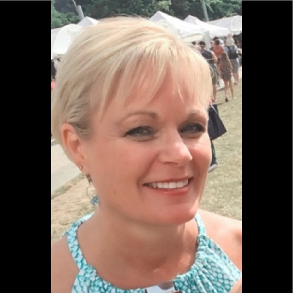 Meet your Posher, Lori